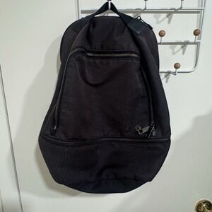 do the nike outlets have backpacks reddit Nike outlets at 11 am : r/SNKRS